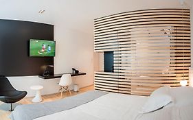 Unique Rooms